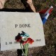 De steen van Peter Donk tijdens Ereveld vol Leven, 4 mei 2018