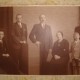 Familie Smit uit Giessendam met derde van links vader Wouter die op 14 april 1944 door een landwachter werd doodgeschoten