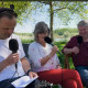 Jordy Hubers, Anja van der Starre en Floris van Dijk bij opnames van de Podcast De Oorlog Verklaard in Sliedrecht